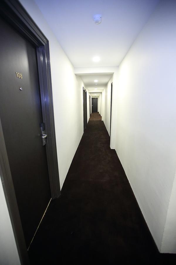 Al Khatiri Hotel Kubang Kerian Exterior photo